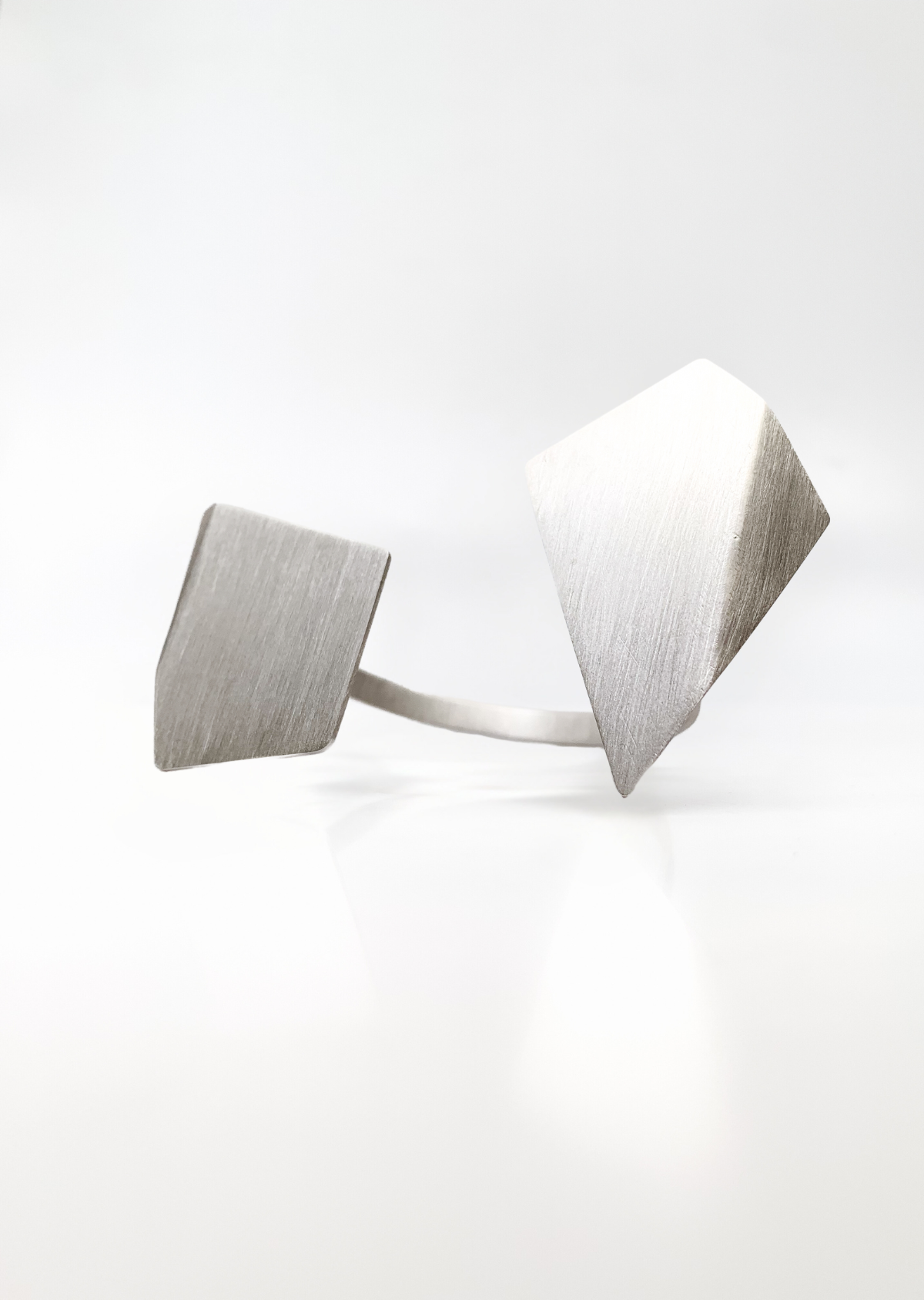 Bracelete Vértice Duplo Prata