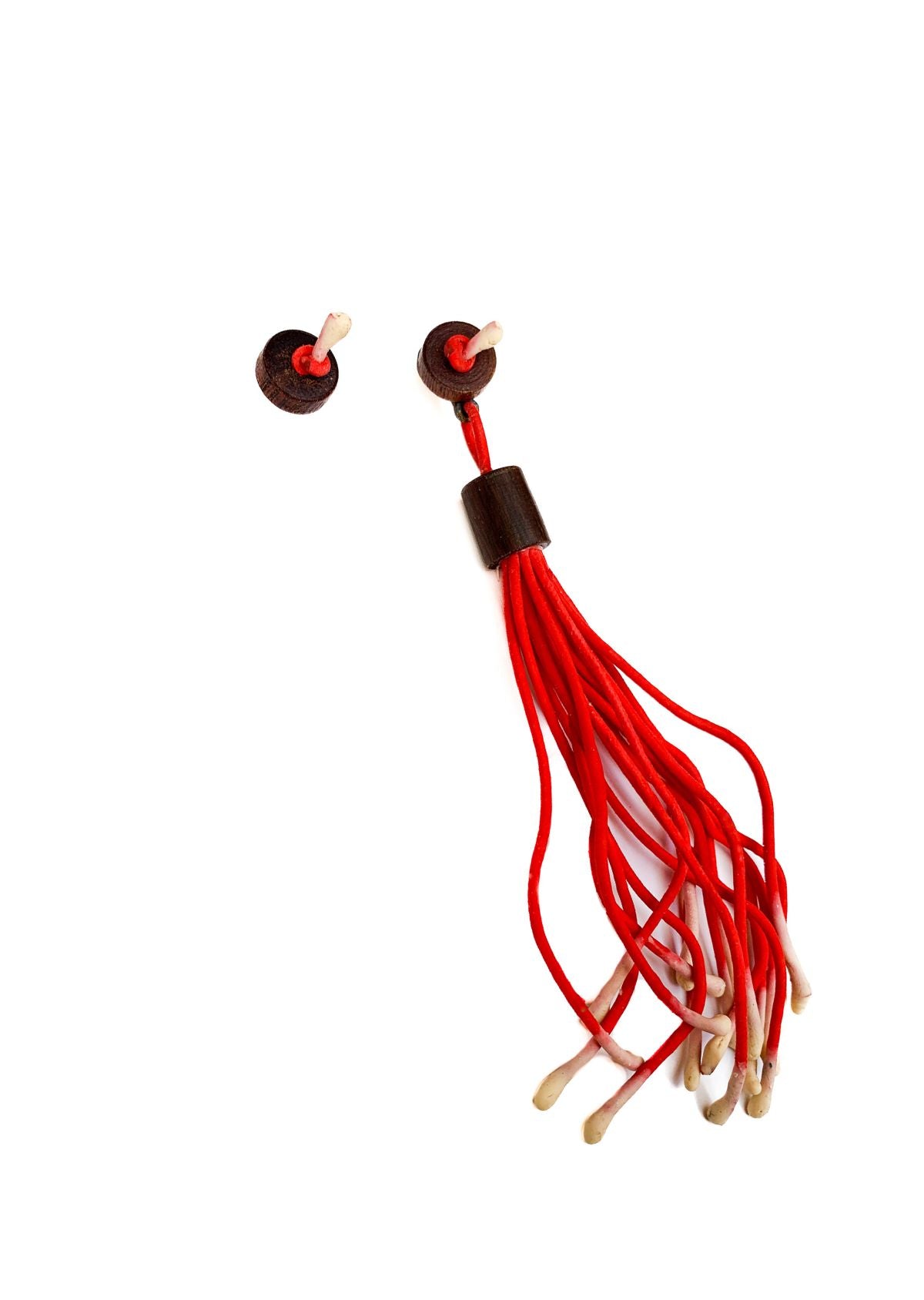 Brinco Chuvisco Vermelho e Marfim