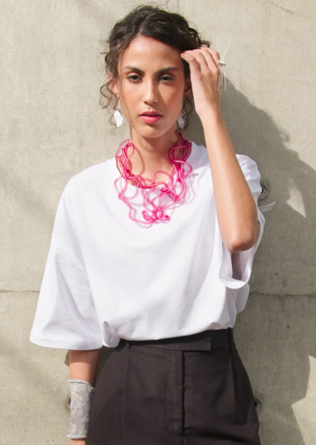 Colar Etéreo Vermelho e Branco