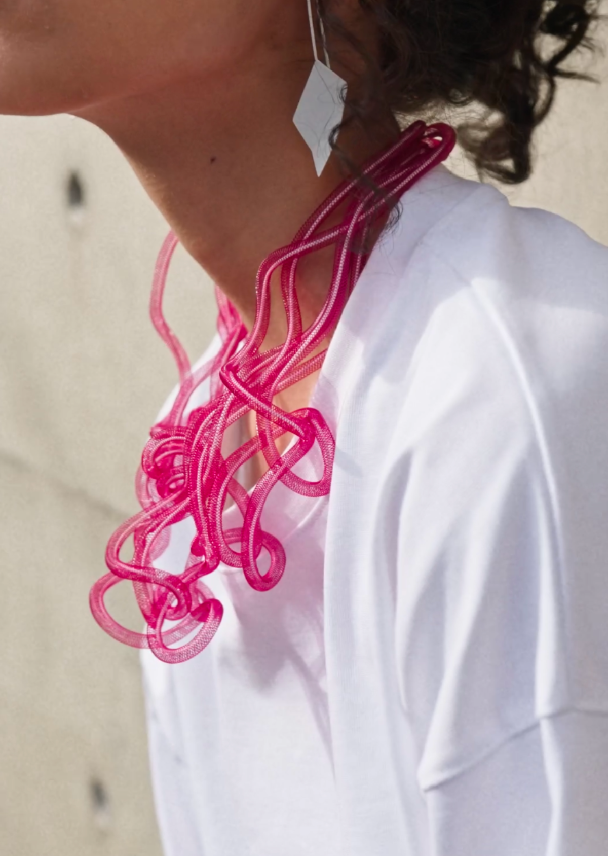 Colar Etéreo Vermelho e Branco