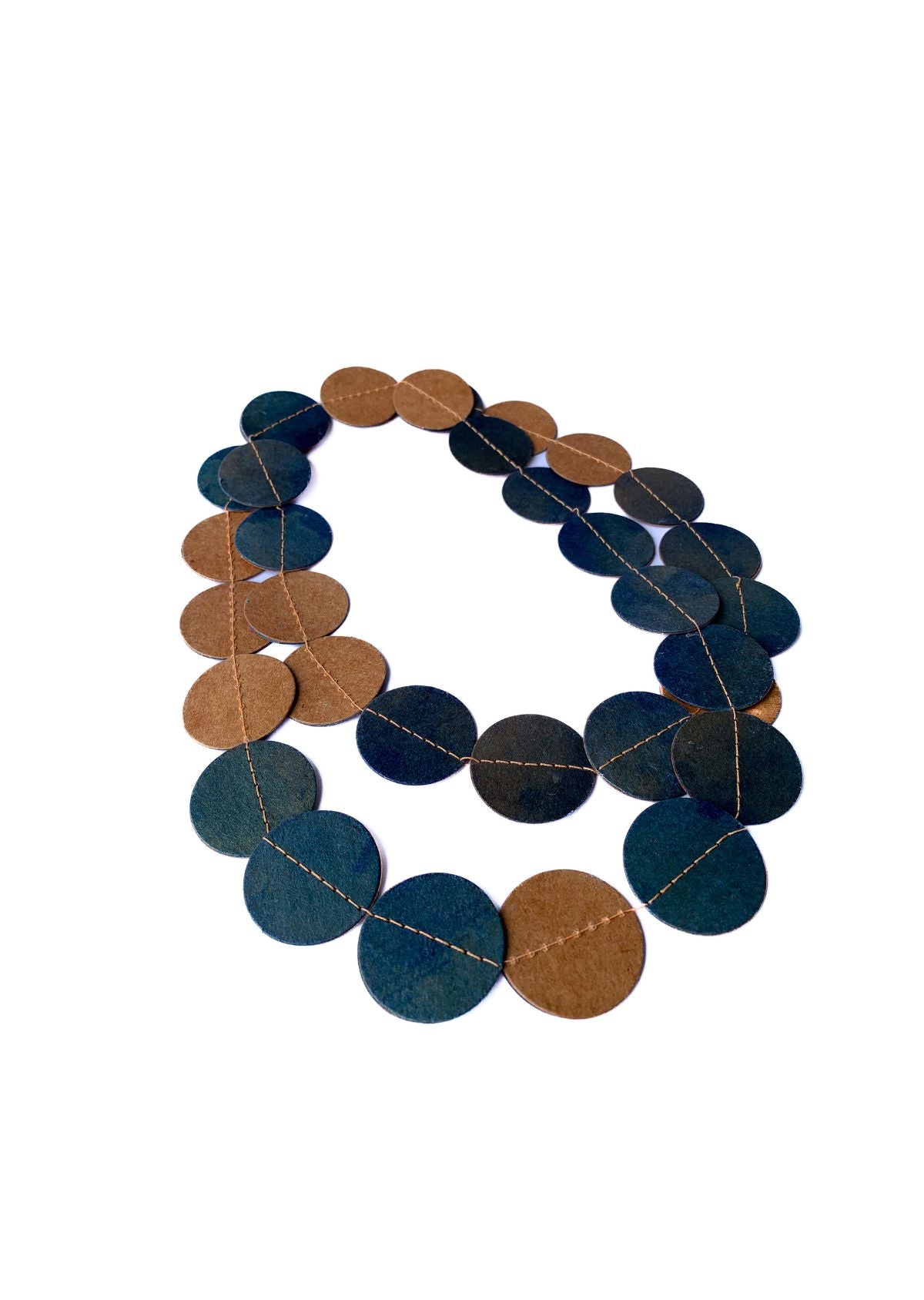 Colar Solares Azul e Castanho longo-curto