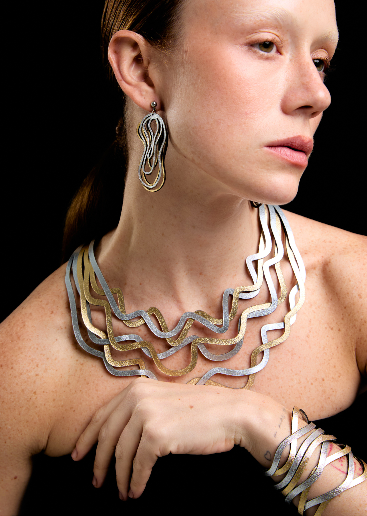Colar Curvas Duo Ouro&Prata