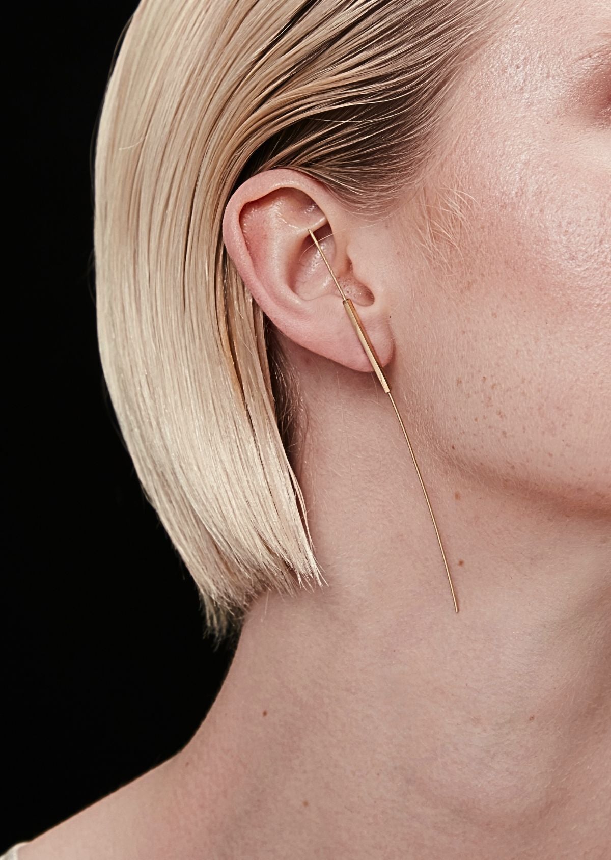 Brinco Fio Mole Ouro