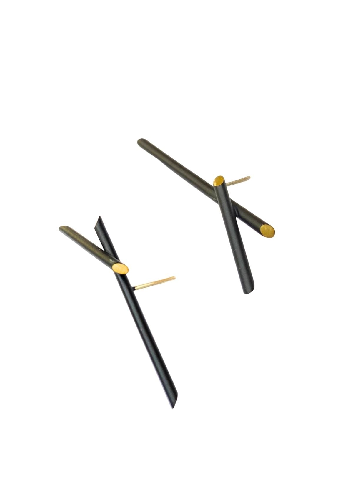 Brinco Sombra e Corte Y Preto e Dourado Fosco
