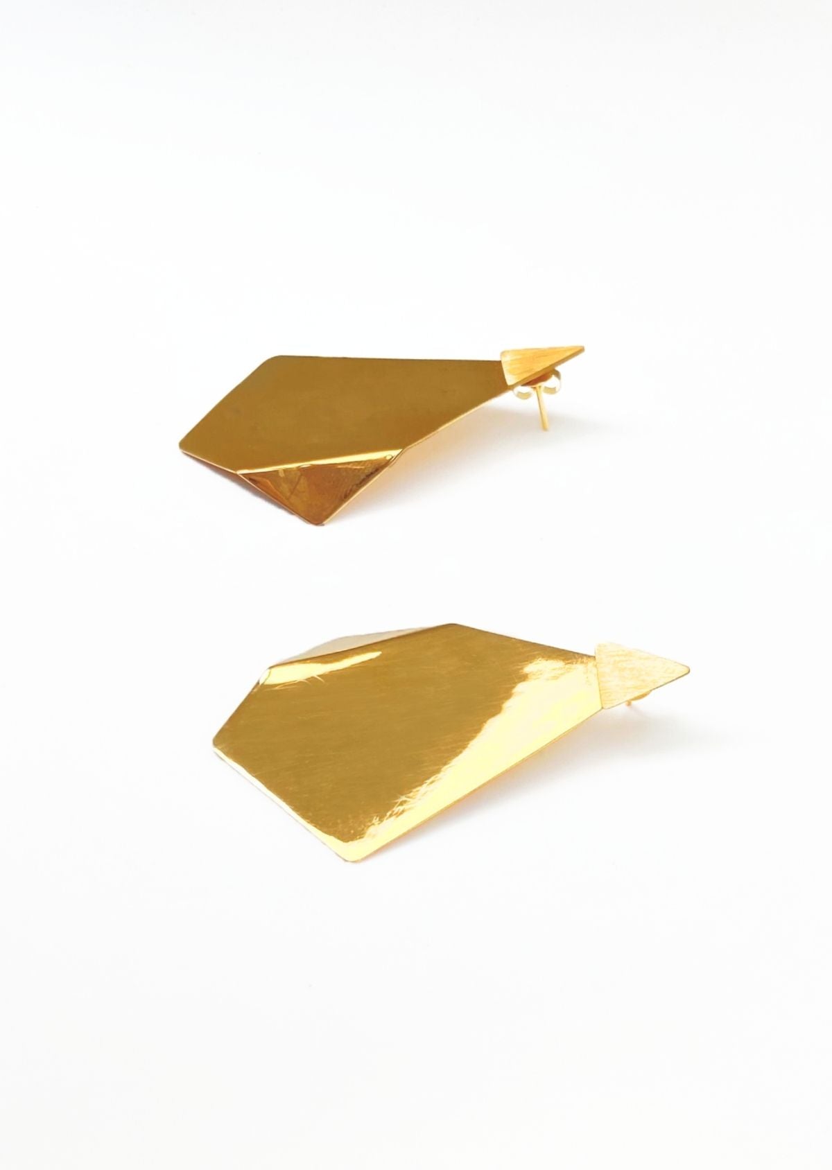 Brinco Vértice Duplo Ouro