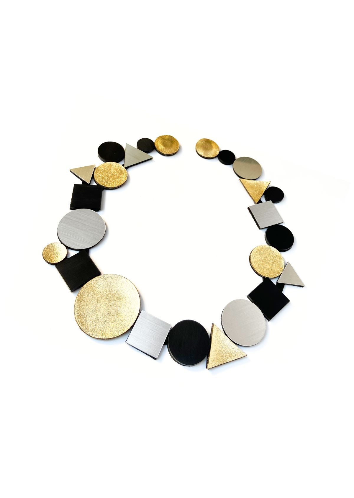 Colar Bauhaus Geo Ouro, Prata e Preto