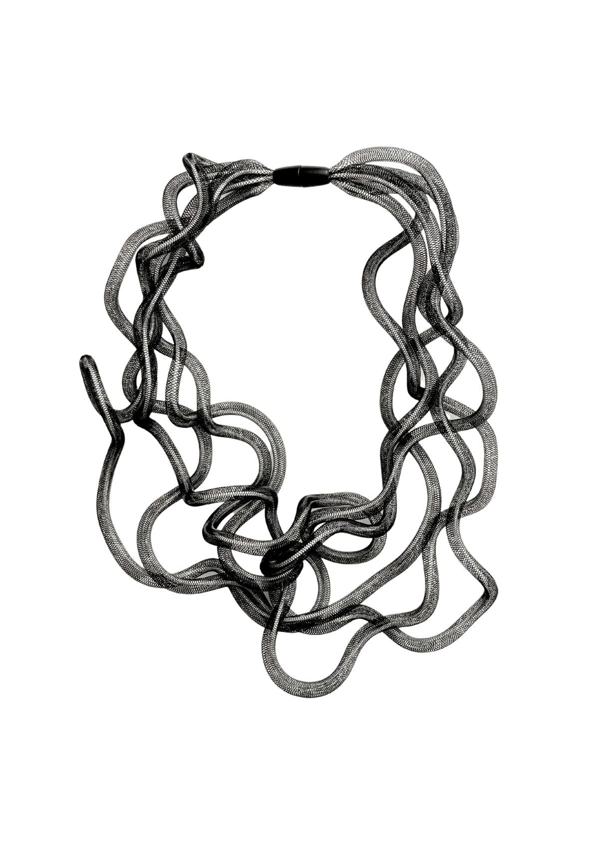 Colar Etéreo Preto