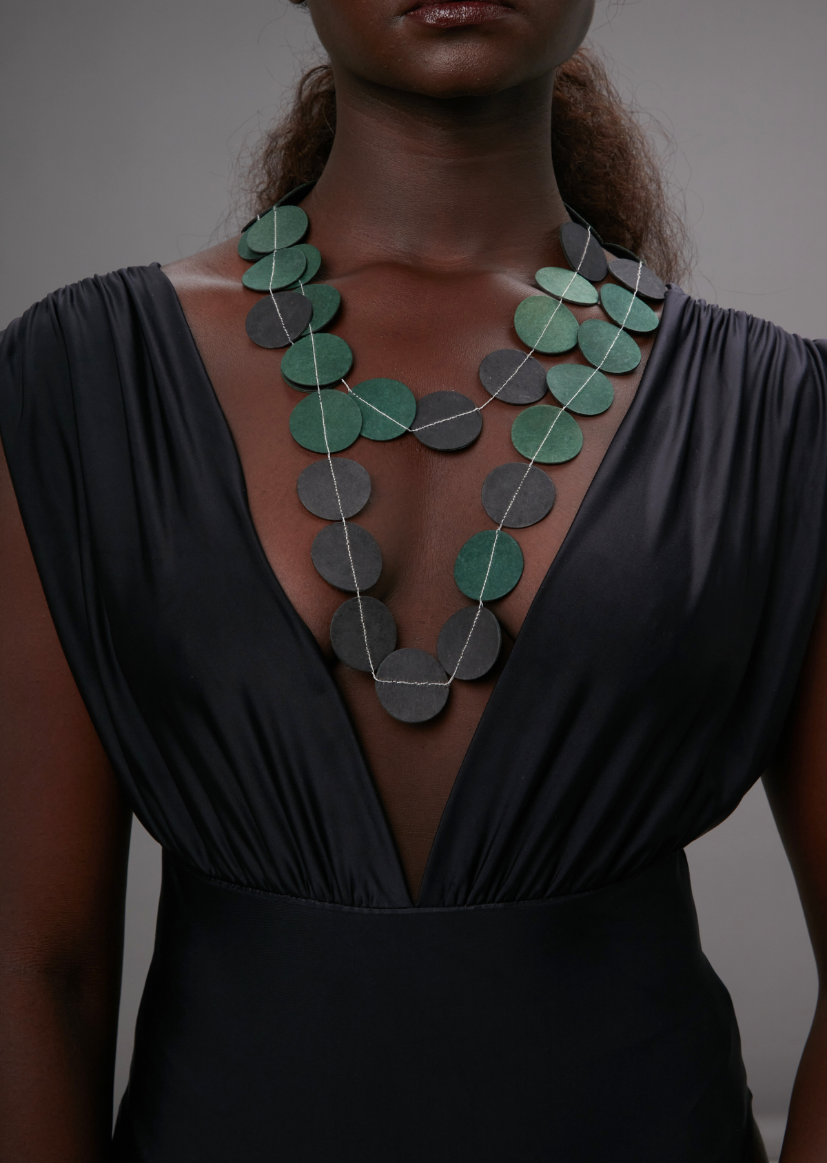 Colar Solares Preto e Verde