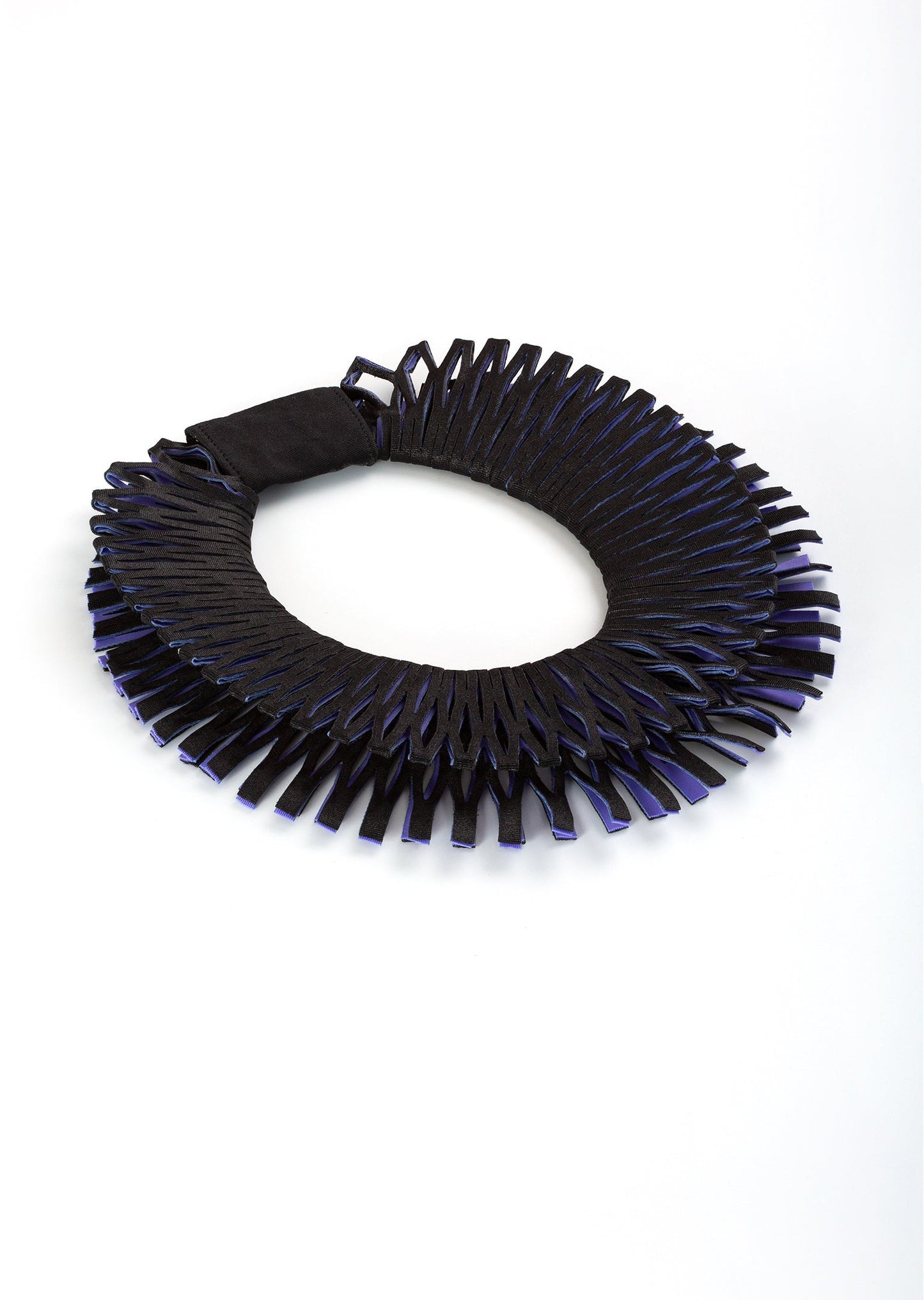 Colar Rede Têxtil - TOM