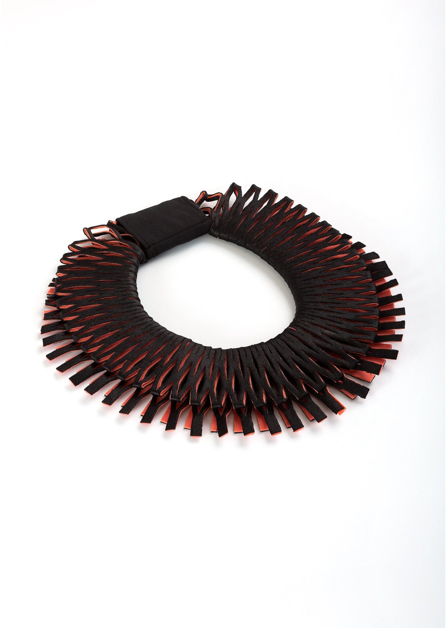 Colar Rede Têxtil - TOM