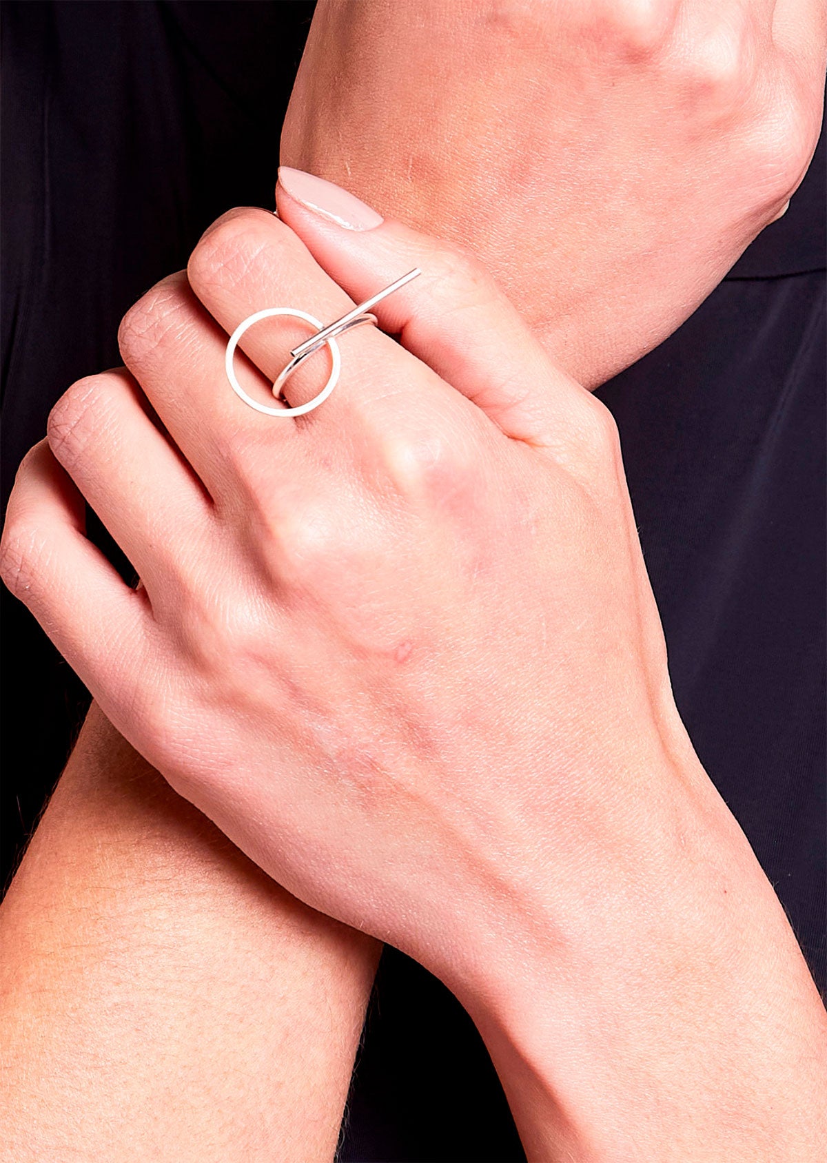 Anel Aro Barra Prata