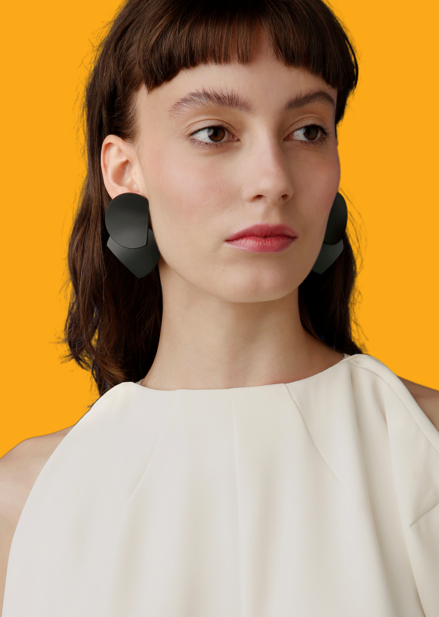 Brinco Contraponto Duplo Preto