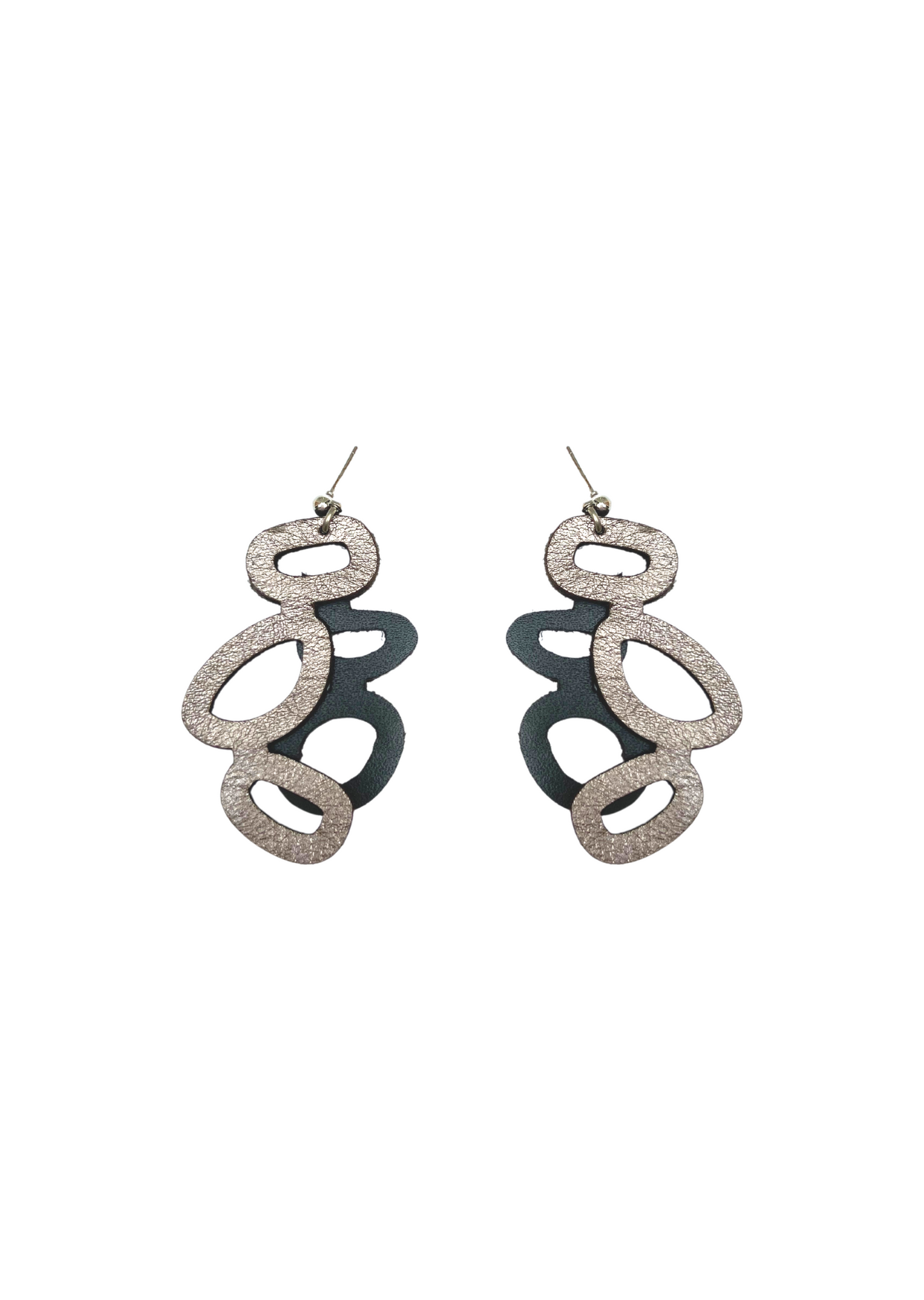 Brinco Coral Preto&Prata
