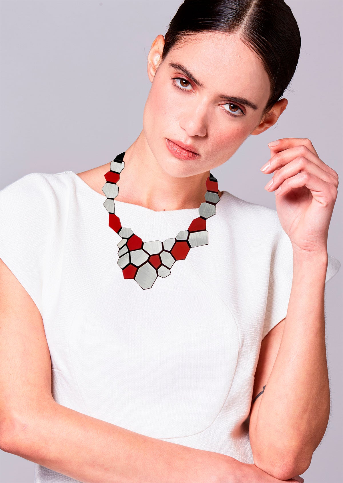 Colar Greta Vermelho e Prata