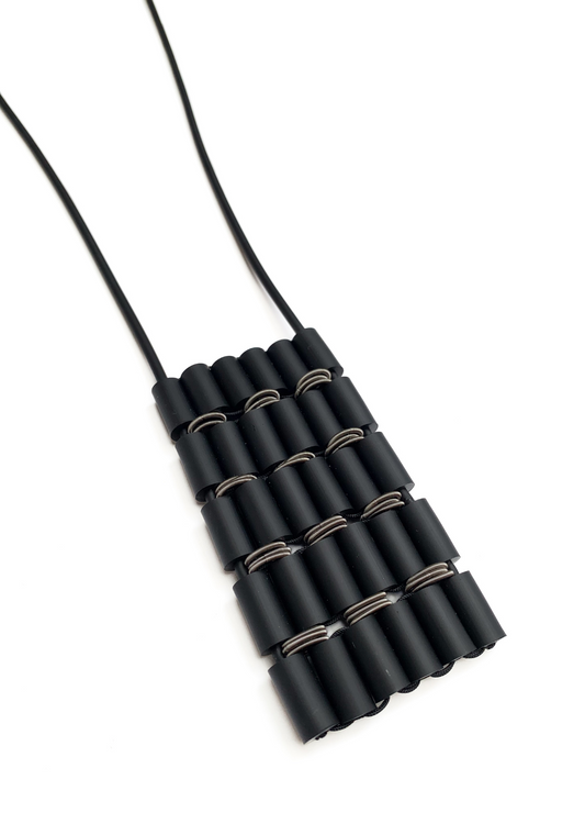 Colar Bamboo Preto