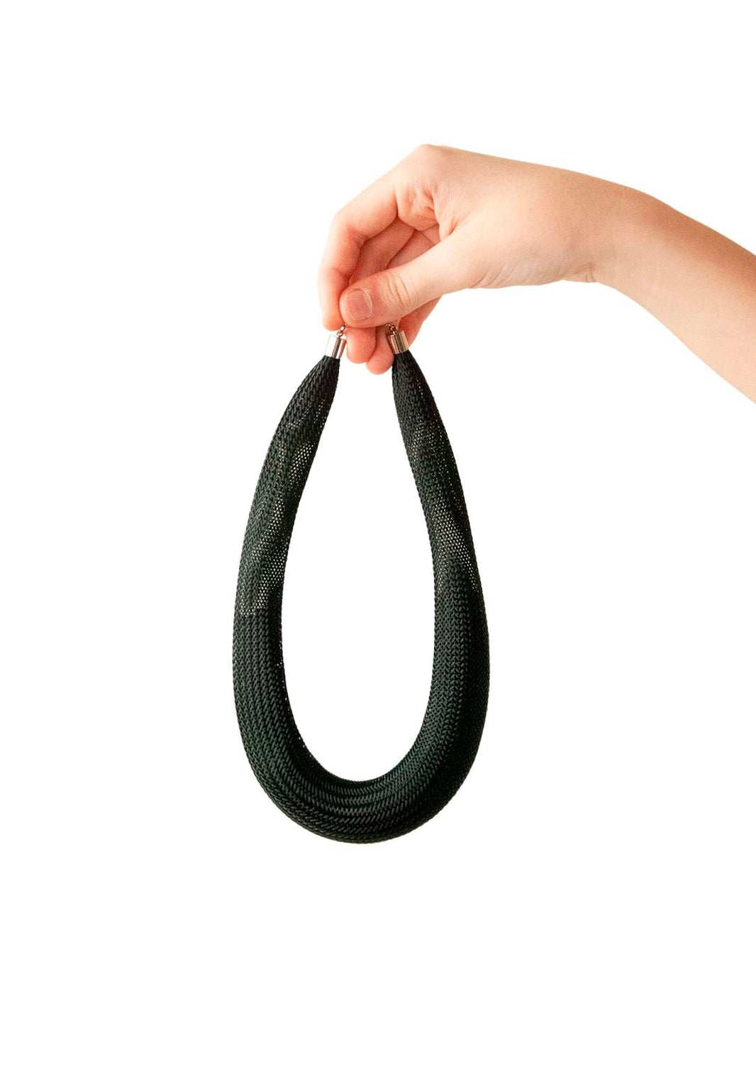 Colar Serpentina Curto Preto