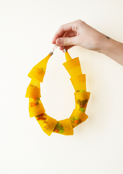 Colar Gomos Amarelo com Cores