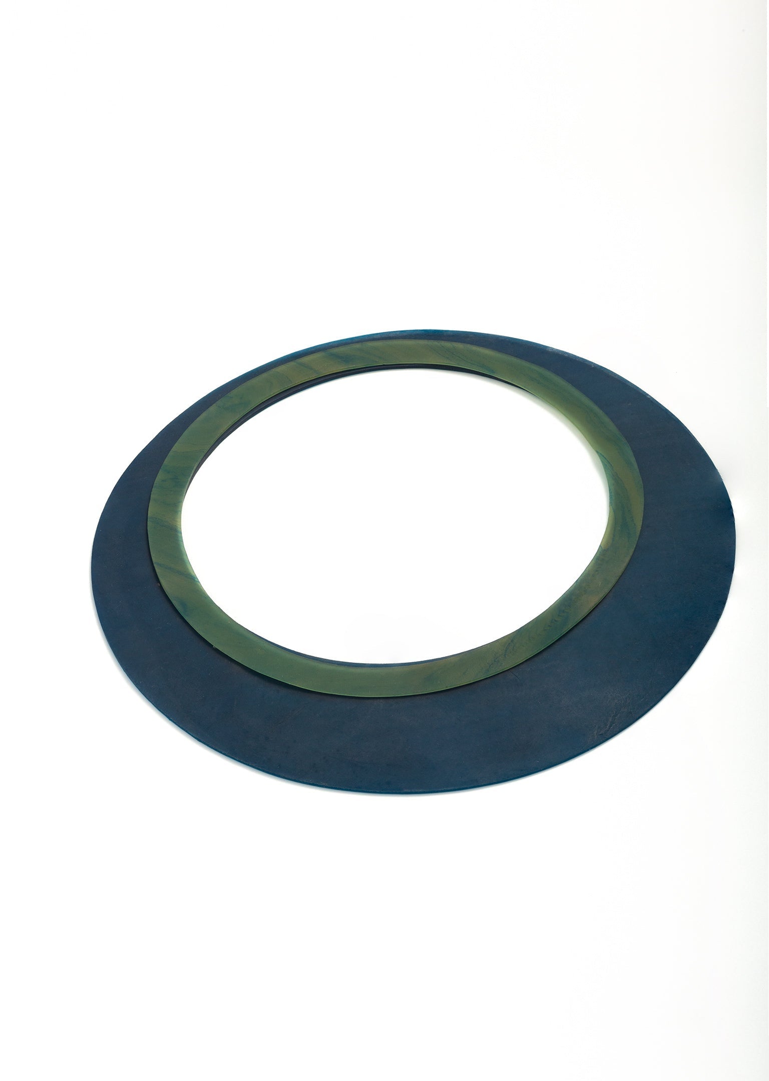 Colar Saturno - TOM