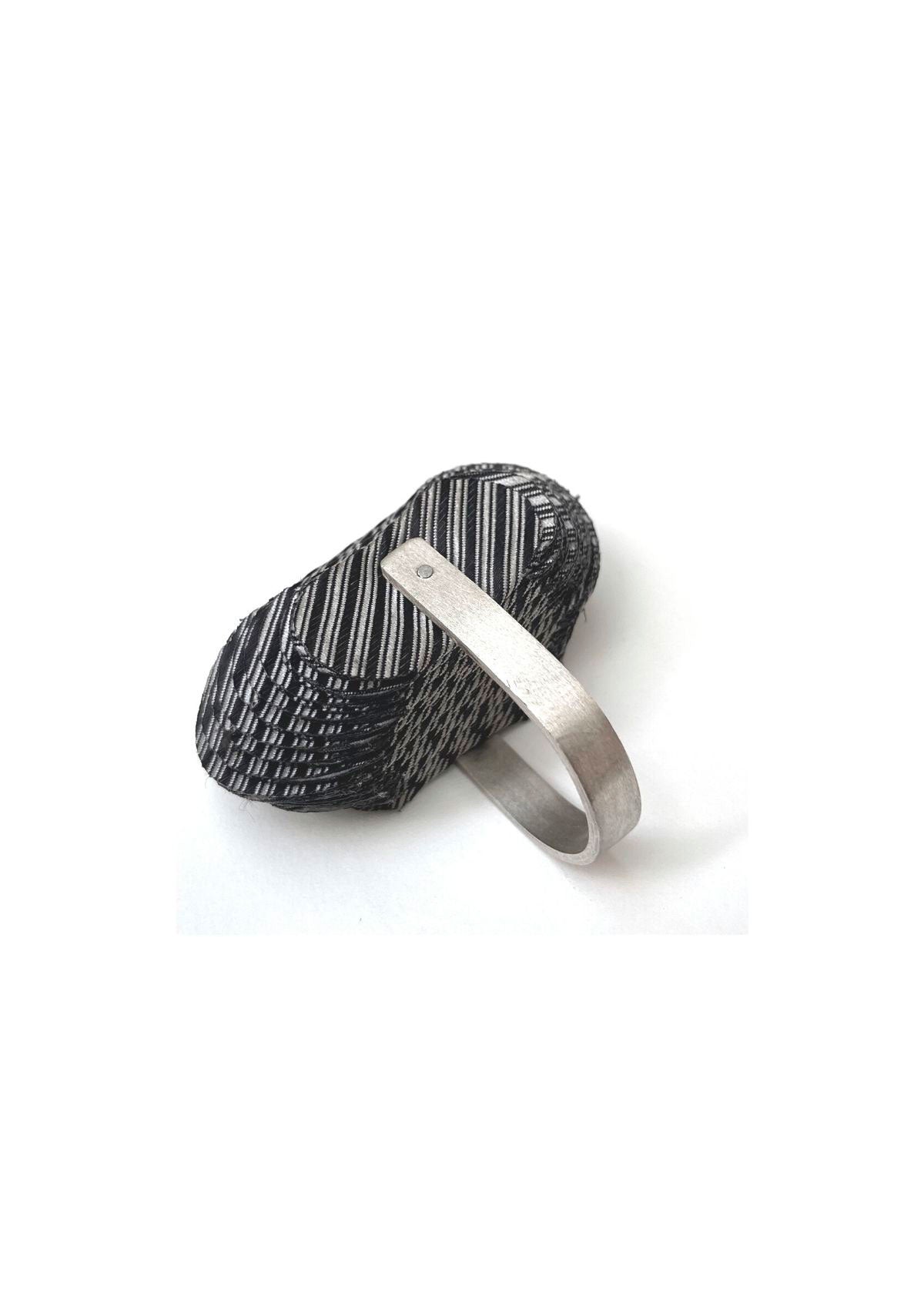 Anel Serpentina Grafite